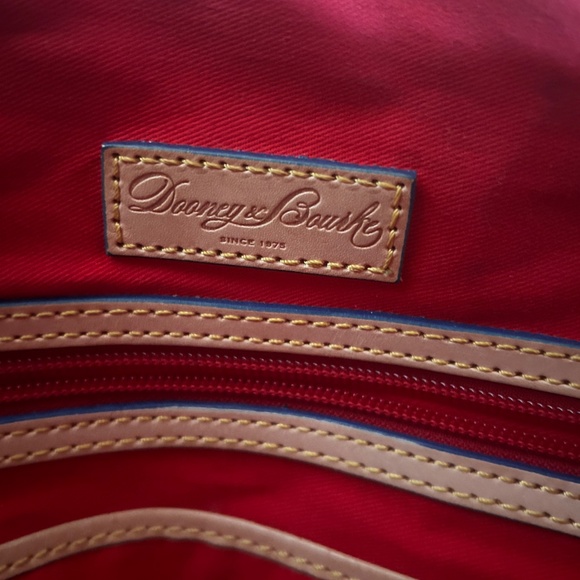 Dooney&Bourke Bag - Picture 2 of 3